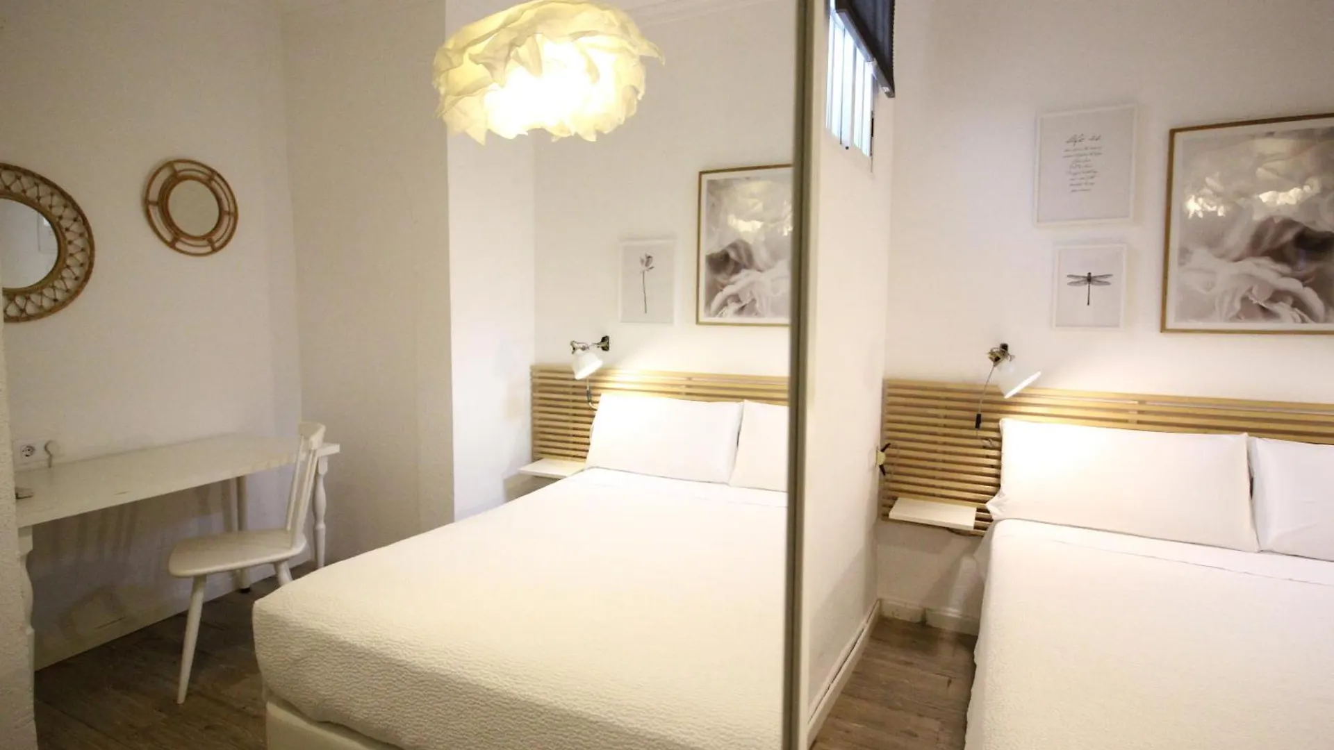 Las Atarazanas - Design Hostal Sewilla Pensjonat