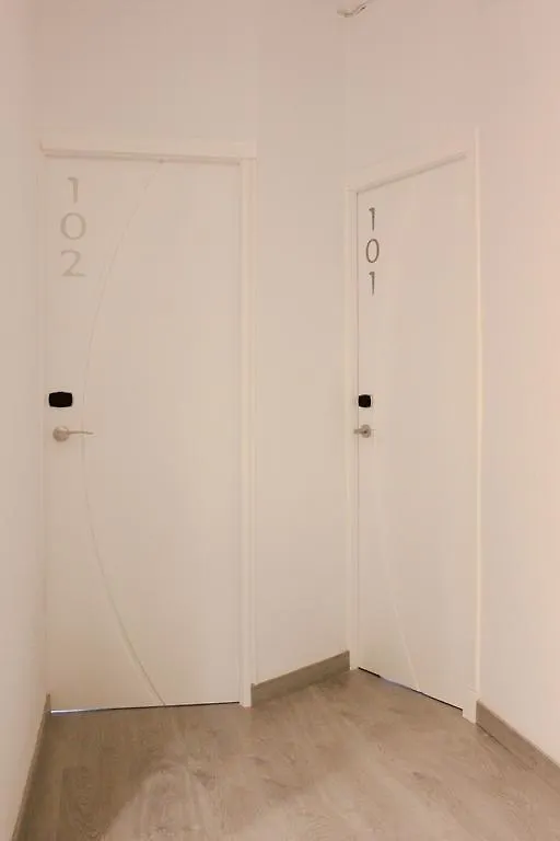 Las Atarazanas - Design Hostal Sewilla